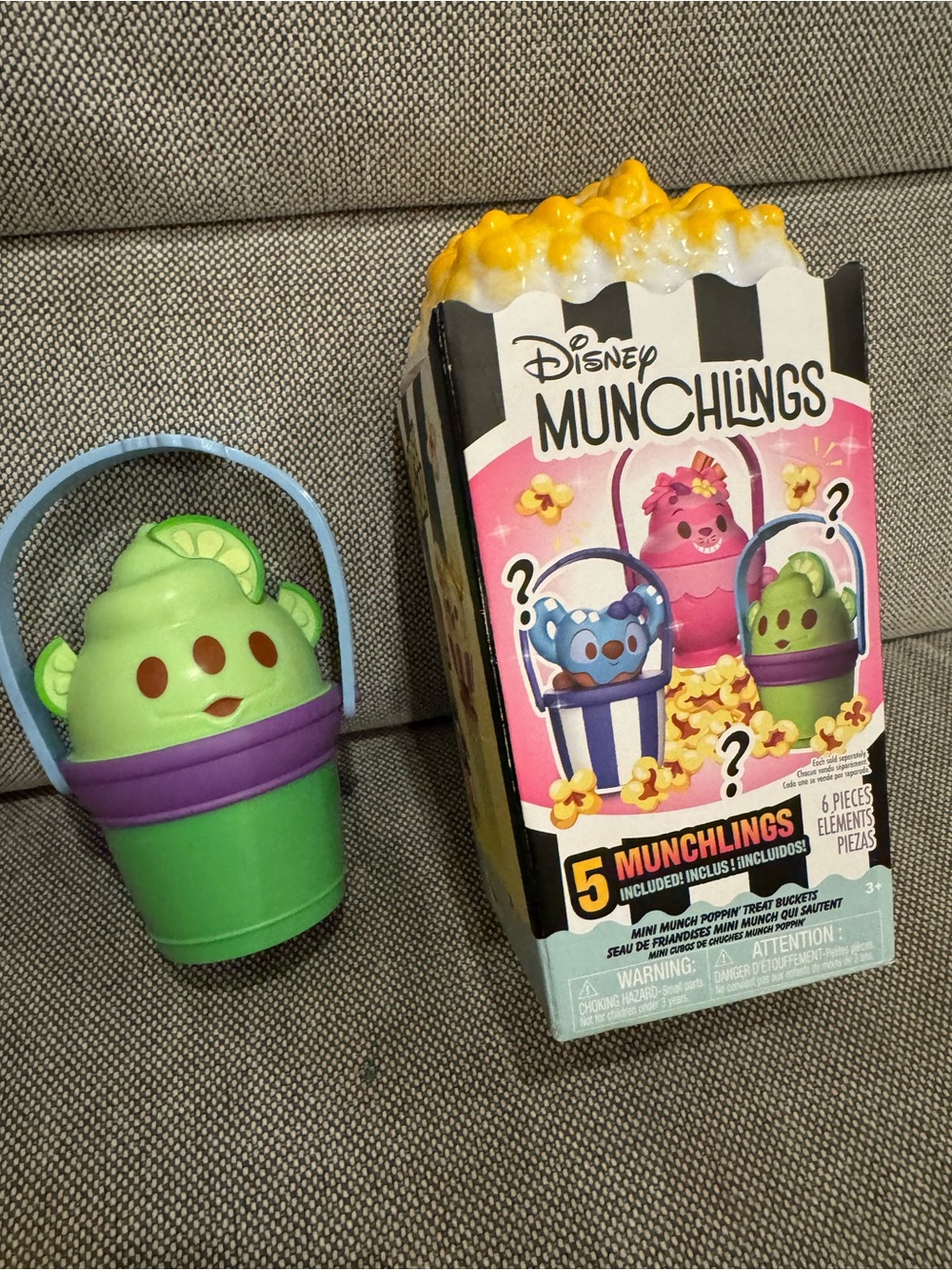 Disney Munchlings alien Green and Purple Popcorn Bucket Toy